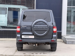 car-image