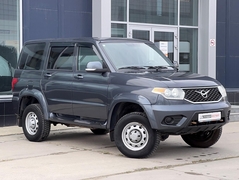 car-image