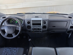 car-image