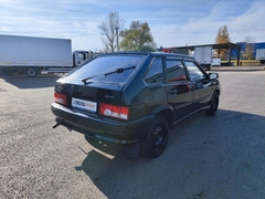 car-image